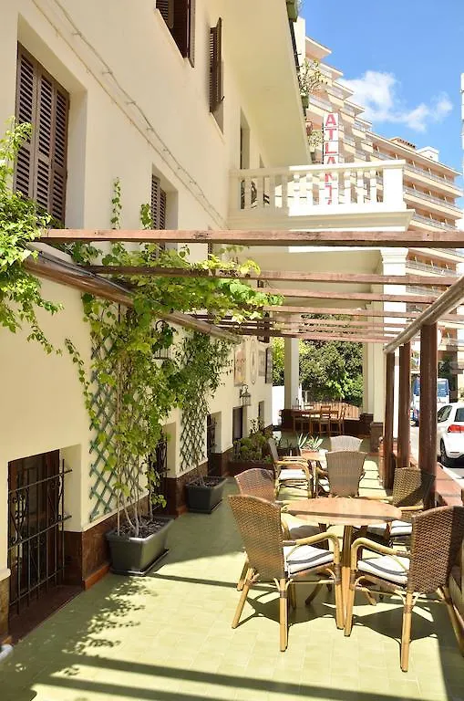 Hostal Atlanta El Arenal